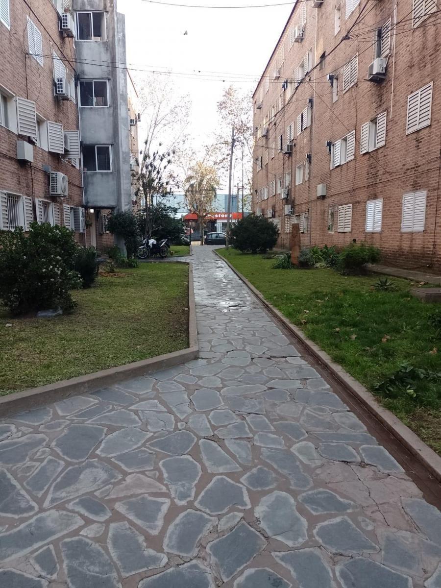 Departamento en Venta - 2 Dorm. 1 Baño - 42 m² - Muñíz 3