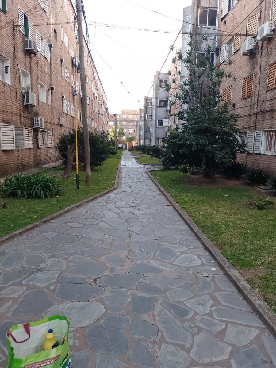 Departamento en Venta - 2 Dorm. 1 Baño - 42 m² - Muñíz 2