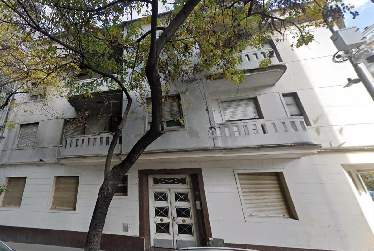Departamento en Venta - 3 Dorm. 1 Baño - 46 m² - Flores 5