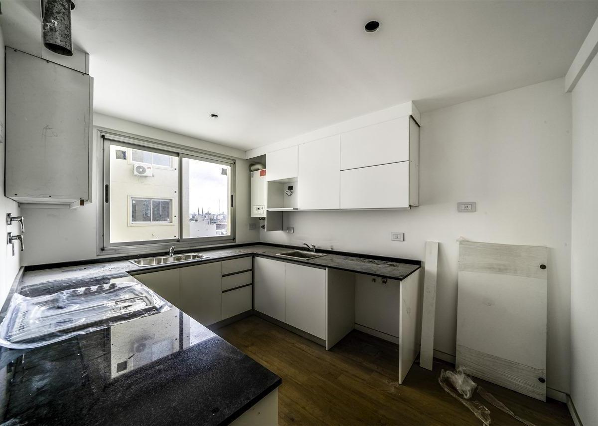 Departamento en Venta - 3 Dorm. 2 Baños - Cochera - 107.2 m² - Caballito 2