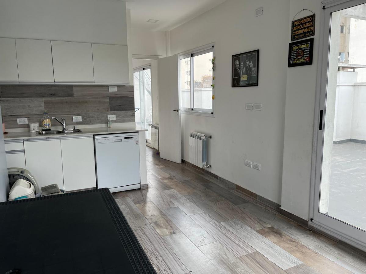 Casa en Venta - 4 Dorm. 2 Baños - 320 m² - Villa Urquiza 3