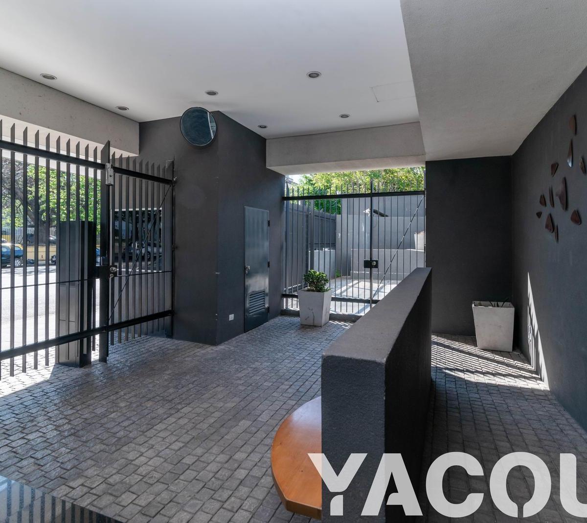 Departamento en Venta - 2 Dorm. 2 Baños - Cocheras - 92 m² - Villa Ortuzar 3