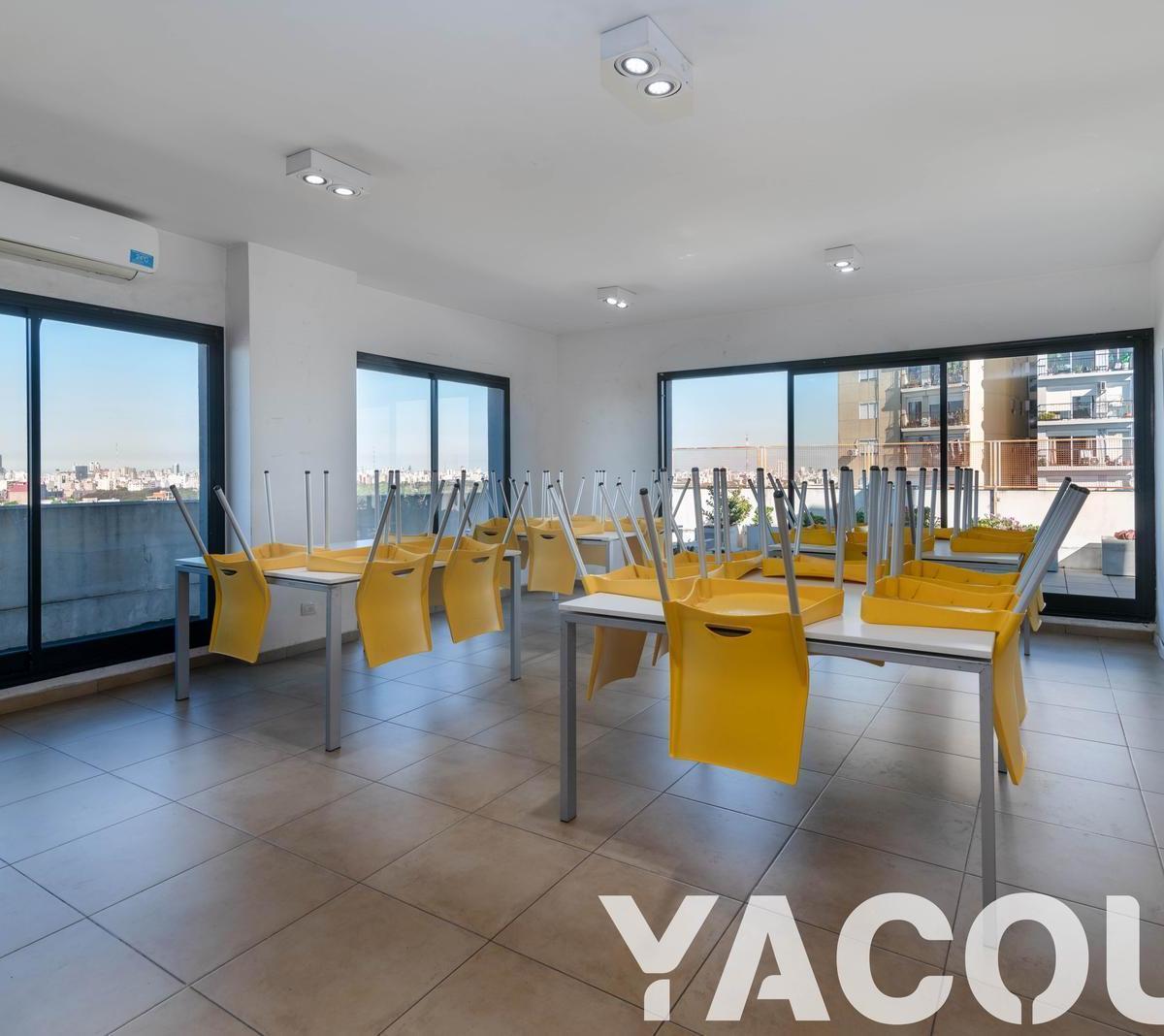 Departamento en Venta - 2 Dorm. 2 Baños - Cocheras - 92 m² - Villa Ortuzar 2