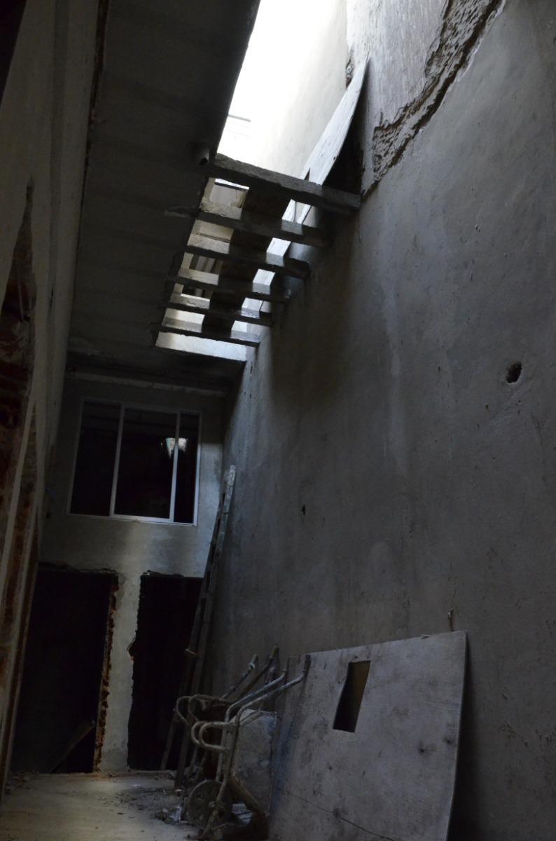 Edificio Comercial en Venta - 9 Dorm. 12 Baños Depósito - 432 m² - San Nicolás 2
