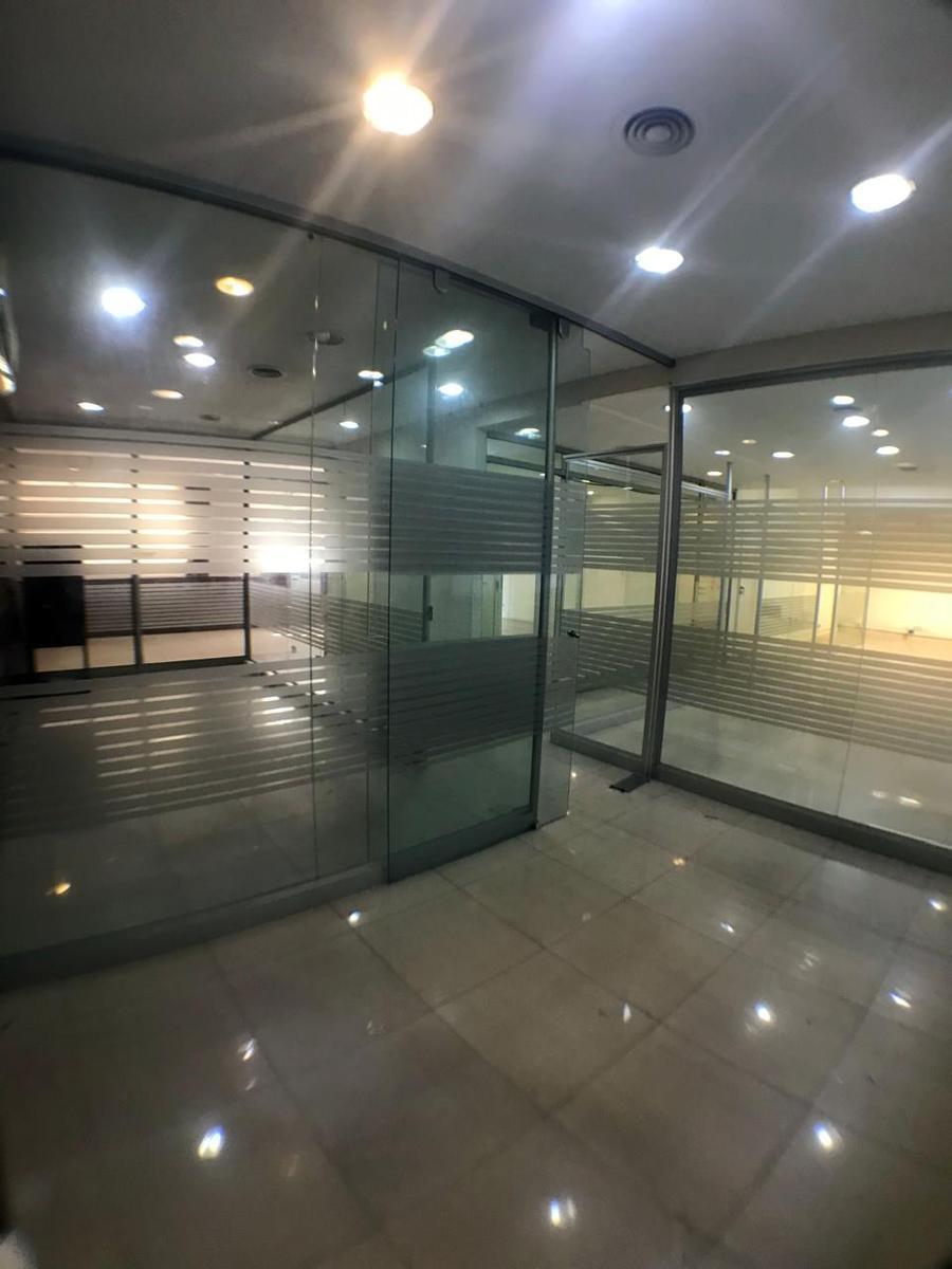 Oficina en Venta - 2 Baños - 119.39 m² - Microcentro 3