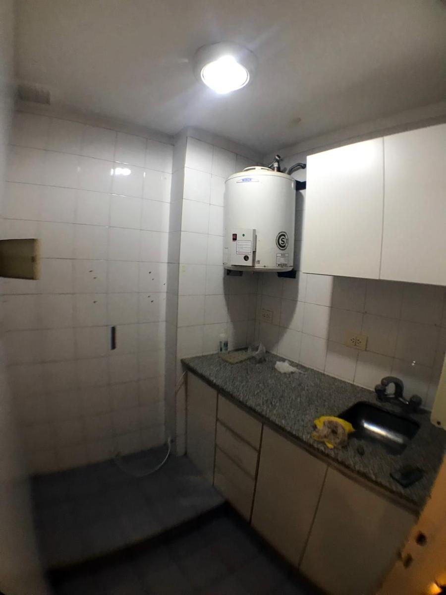 Oficina en Venta - 2 Baños - 119.39 m² - Microcentro 2