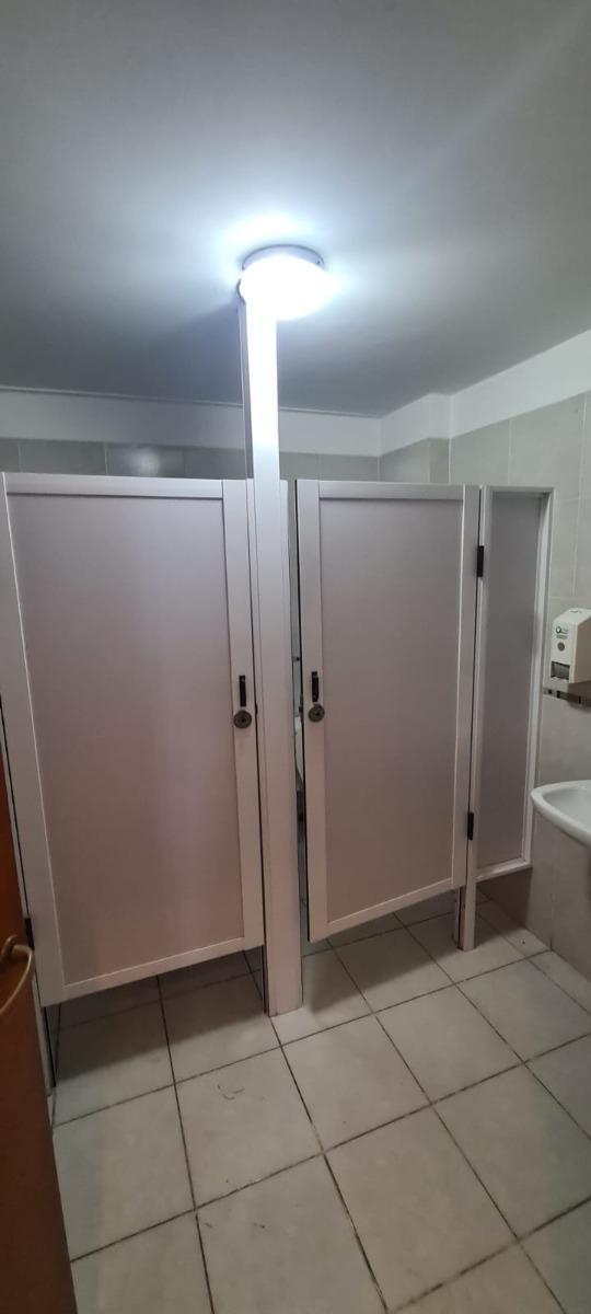 Edificio Comercial en Venta - 12 Oficinas - Baños - Cocheras - 480 m² - Parque Patricios 1