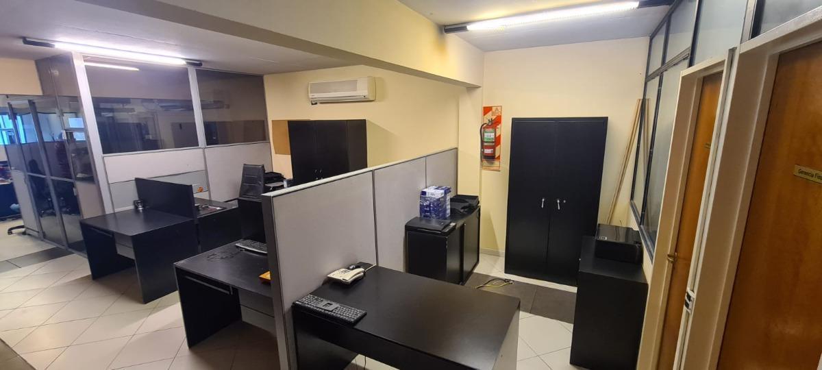 Edificio Comercial en Venta - 12 Oficinas - Baños - Cocheras - 480 m² - Parque Patricios 1