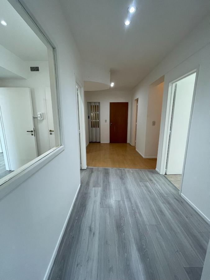 Oficina en Venta - 140 m² - San Nicolás 4