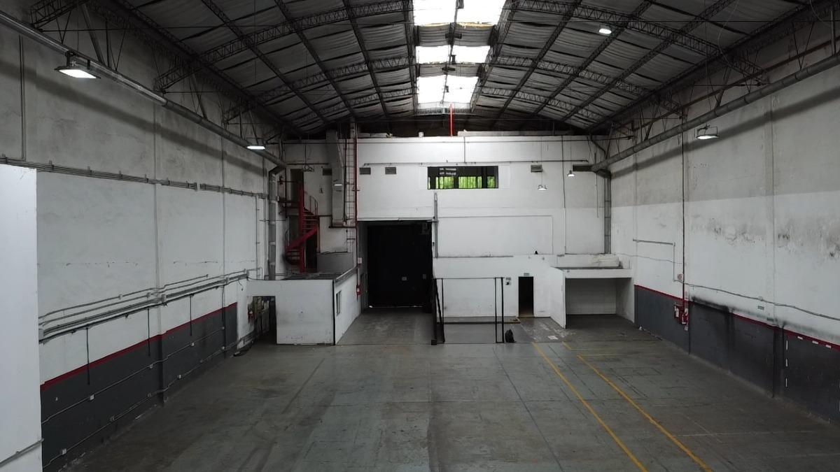 Depósito en Venta - Oficinas - Baños - Cocheras - 1.280 m² - Paternal 2