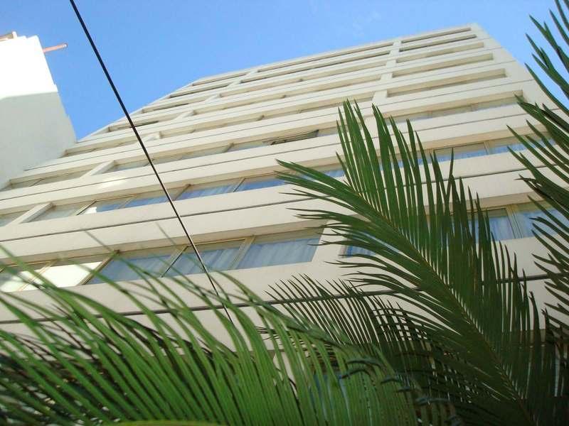 Hotel en Venta - 70 Habitaciones - Cocina - Cocheras - 609 m² - San Nicolás 5