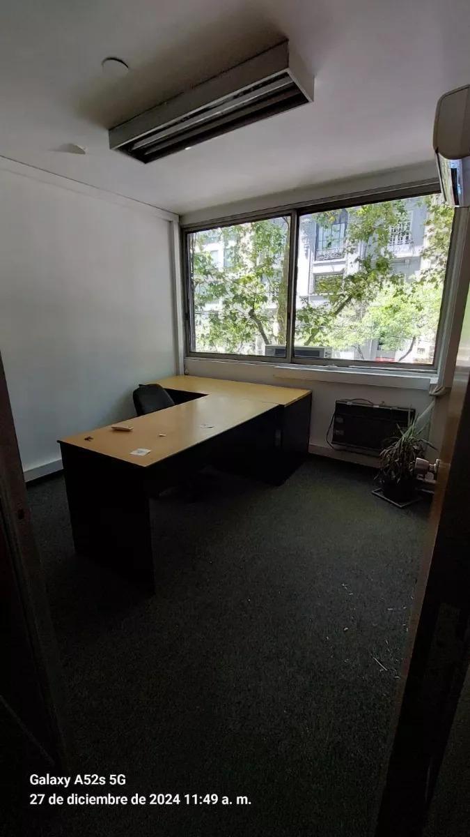 Oficina en Venta - 4 Oficinas 3 Baños - 150 m² - Monserrat 1