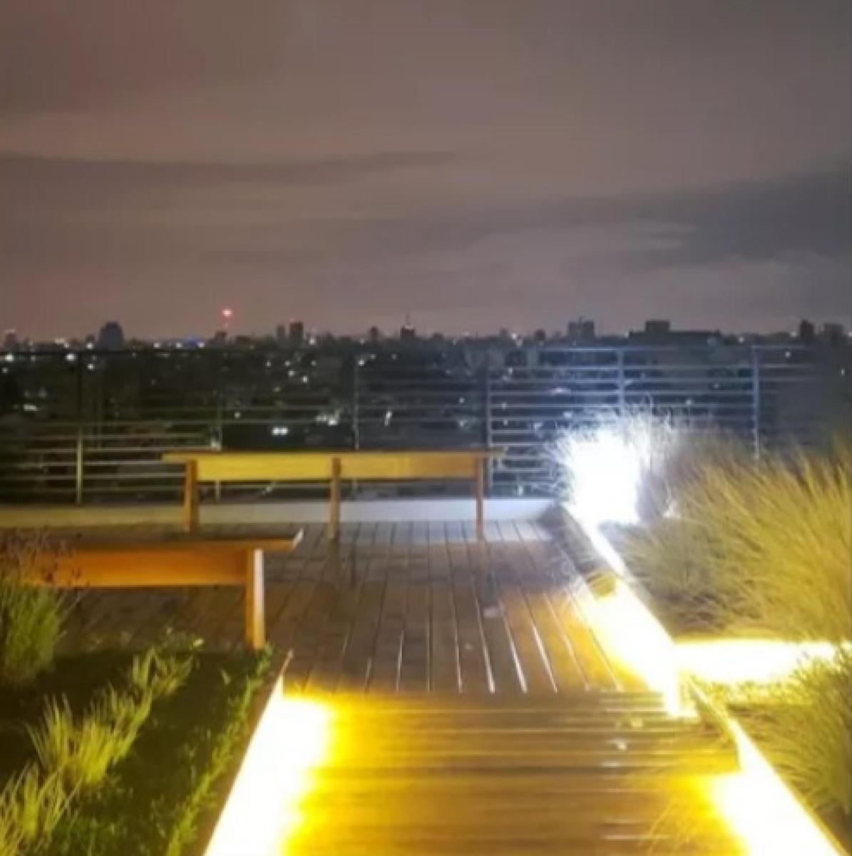Departamento Monoambiente en Venta - 1 Baño - Cochera - 44 m² - Monte Castro 2