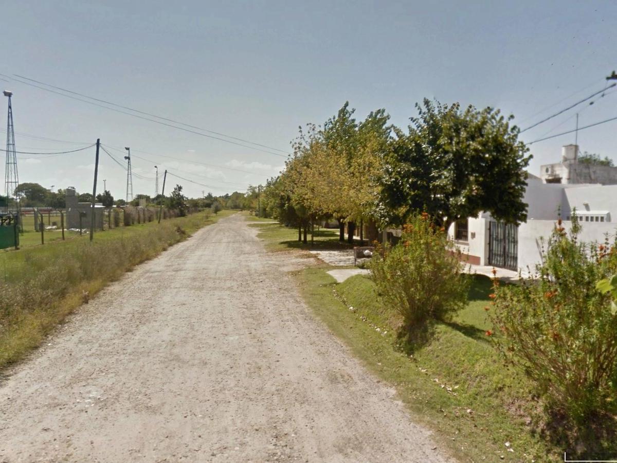 PH en Venta - 1 Dormitorio 1 Baño - 72 m² - Chascomus 2