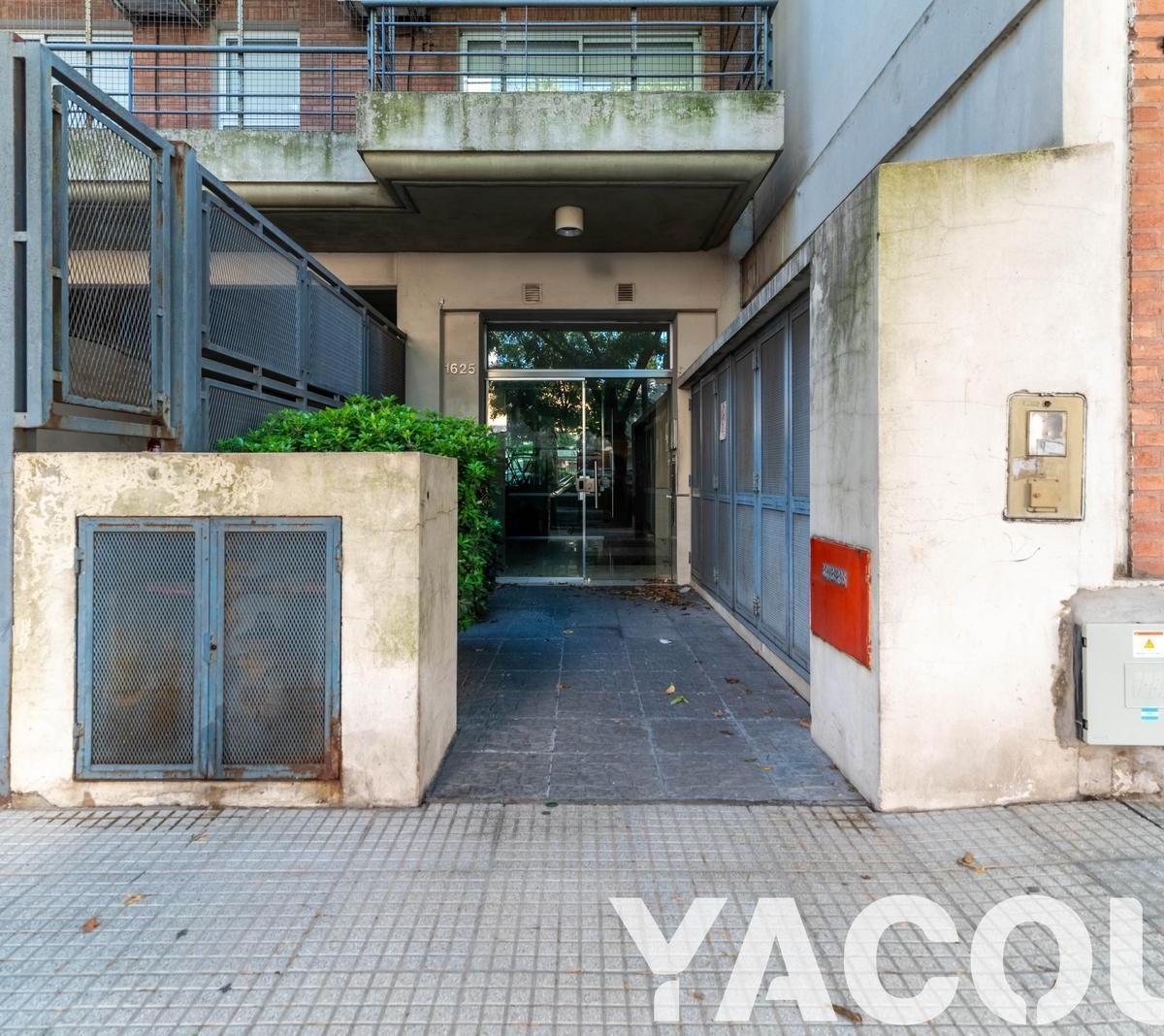 Departamento en Venta - 1 Dormitorio 1 Baño - Cochera - 53 m² - Monte Castro 5