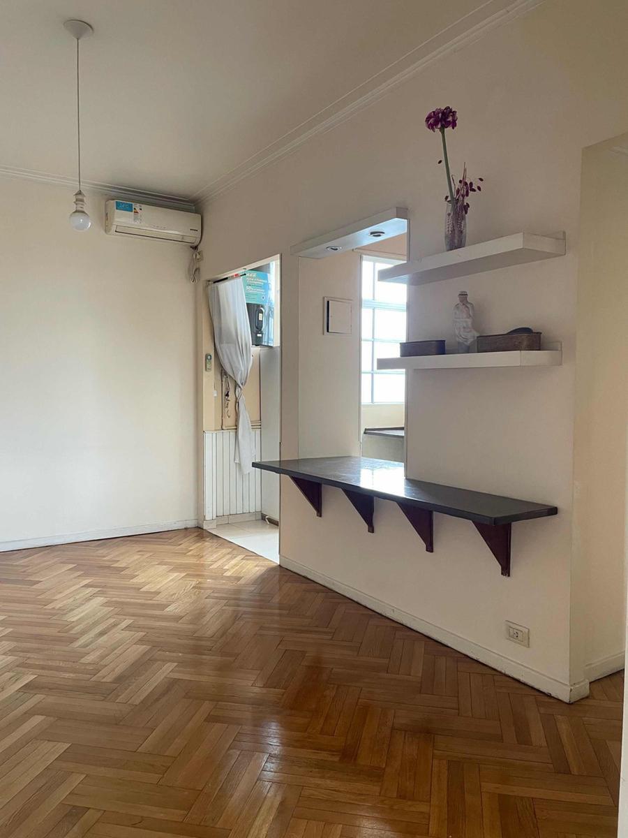 Departamento en Venta - 2 Dorm. 1 Baño - 56 m² - Monserrat 5