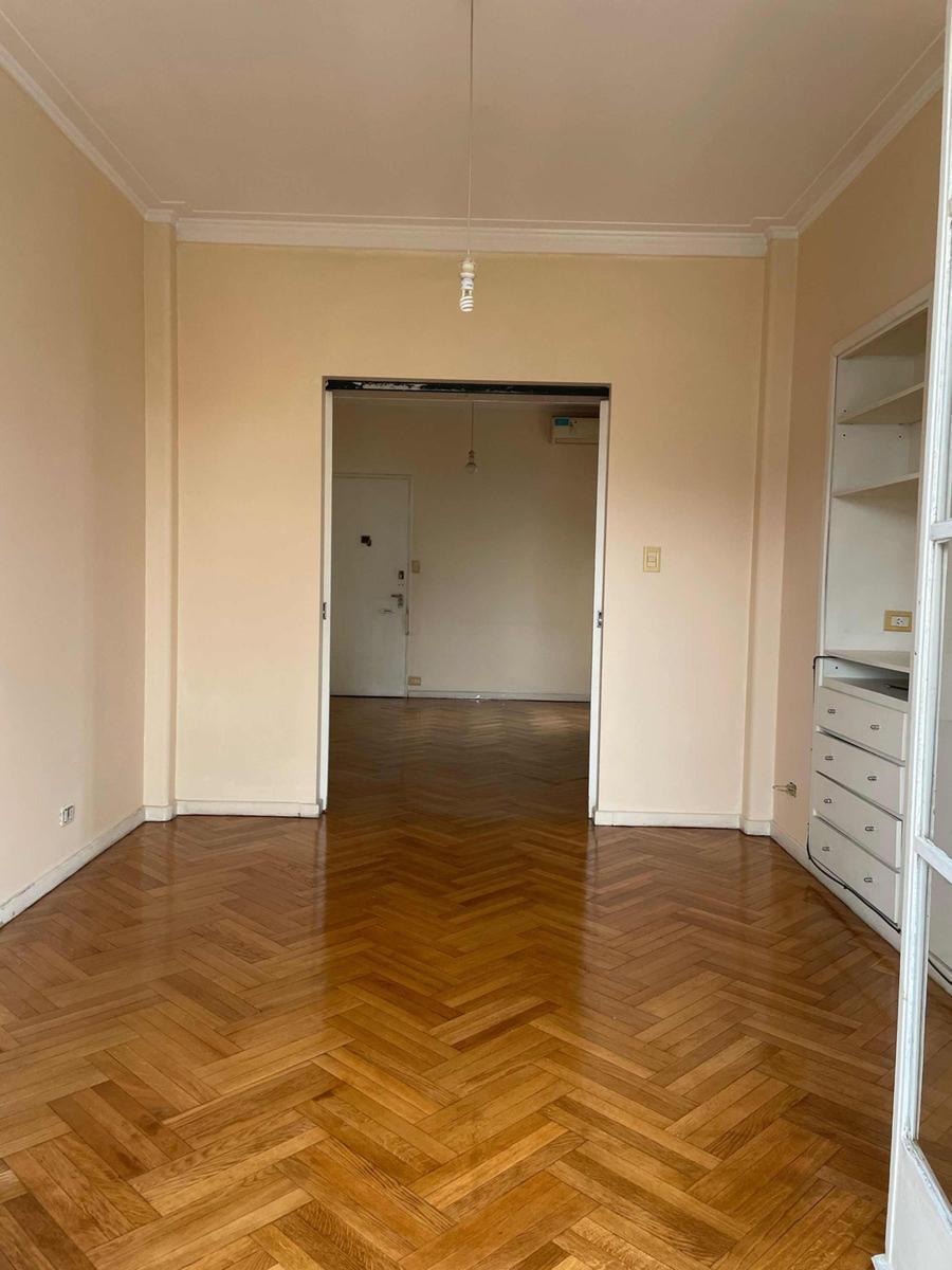 Departamento en Venta - 2 Dorm. 1 Baño - 56 m² - Monserrat 3