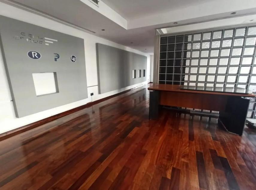 Oficina en Venta - 3 Oficinas 1 Baño - 106 m² - San Nicolás 2
