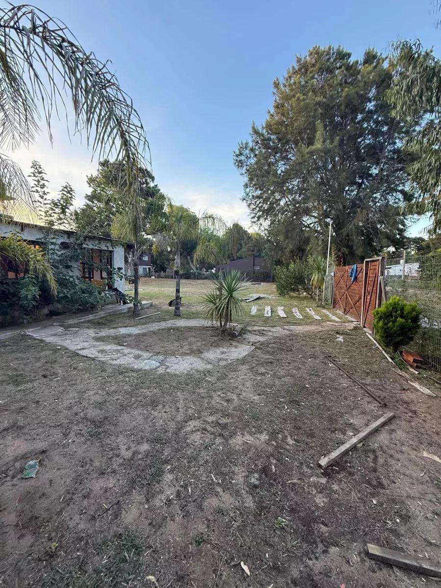 Casas en Venta - 5 Dorm. 2 Baños - 600 m² - Nueva Atlantis 2