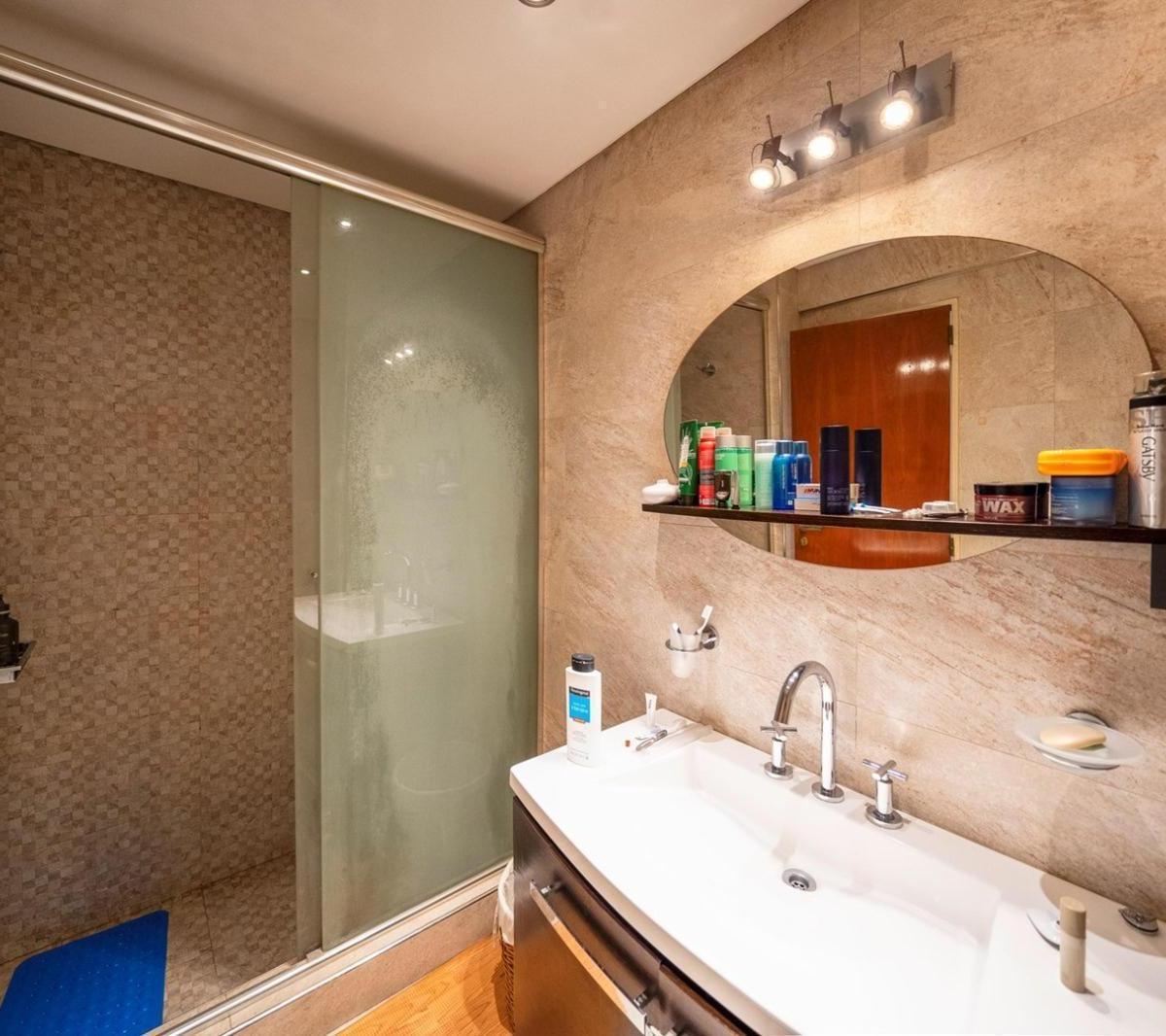 Departamento en Venta - 4 Dorm. 3 Baños - Cochera - 240 m² - Caballito 4