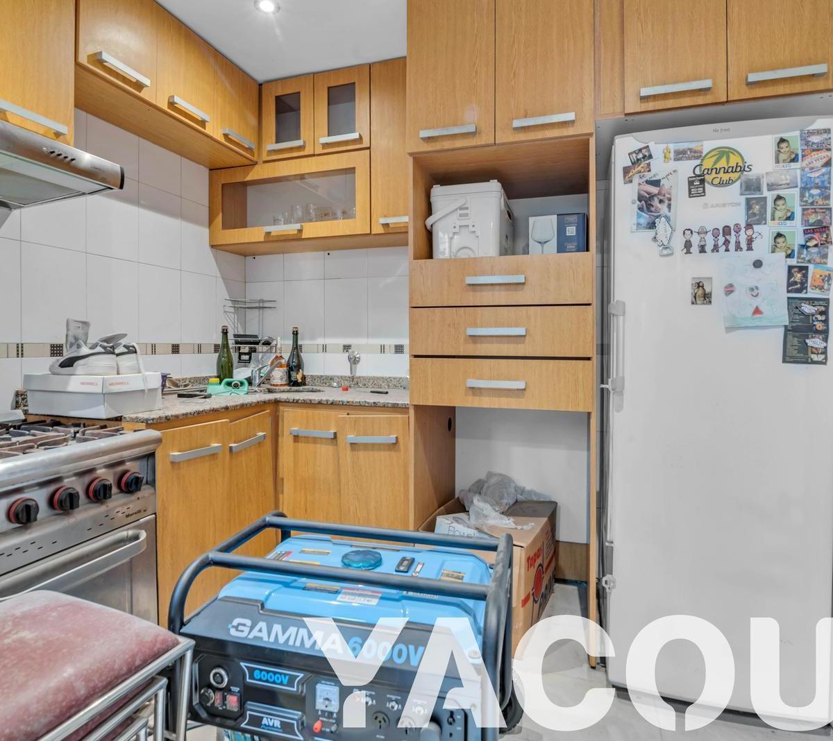 Casa en PH - 6 Dorm. 5 Baños - 403,62 m² - Boedo 2