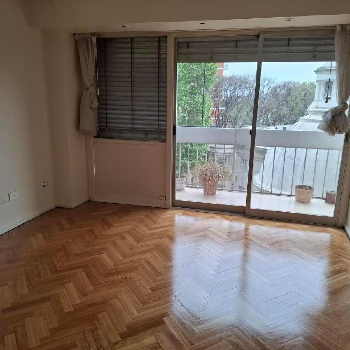 Departamento en Venta - 4 Dorm. 4 Baños - Cochera - 175 m² - Palermo 3