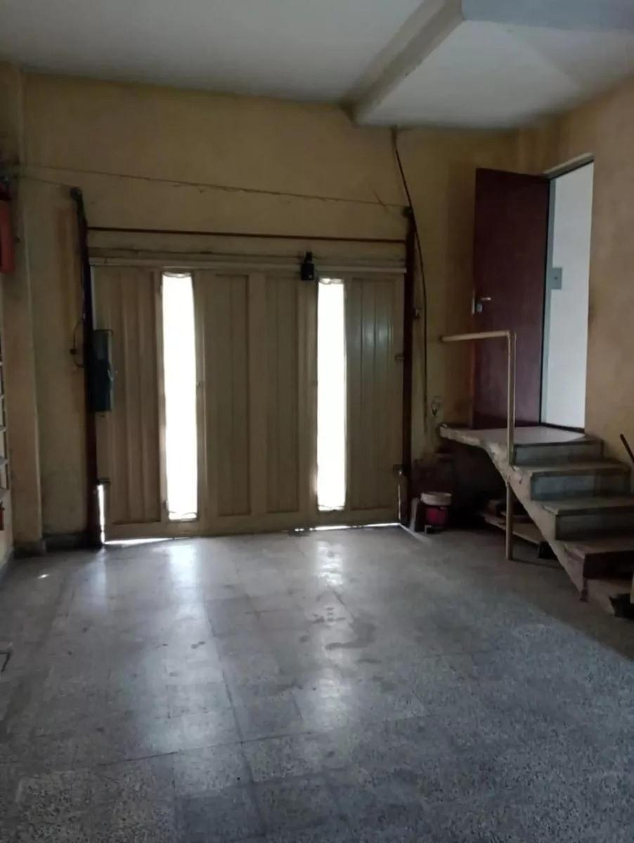 Casa Multifamiliar en Venta - 272 m² - Nueva Pompeya 1