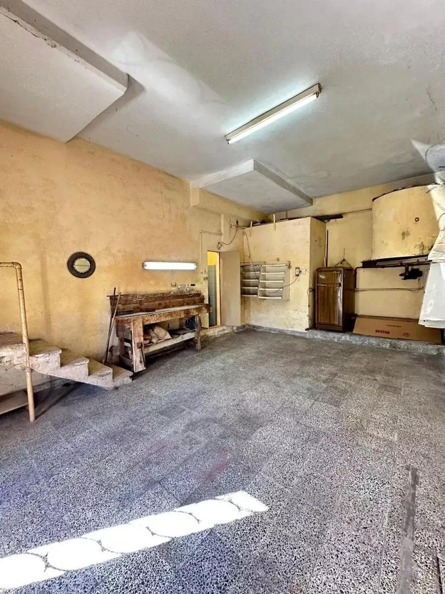 Casa Multifamiliar en Venta - 272 m² - Nueva Pompeya 3