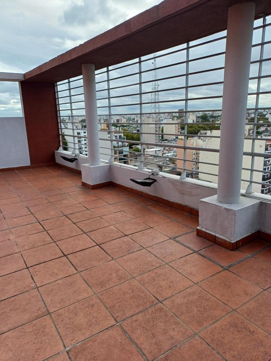 Departamento en Venta - 2 Dorm. 2 Baños - 66 m² - Flores Norte 2