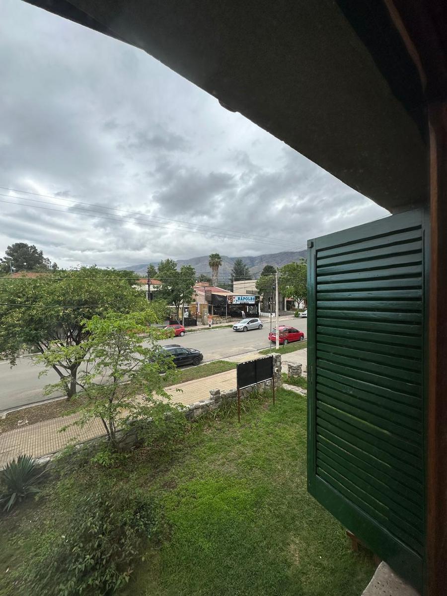 PH en Venta - 3 Dorm. 2 Baños - 769 m² - San Luis 5
