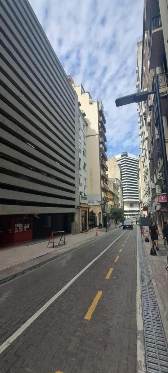 Departamento en Venta - 4 Dorm. 3 Baños - 190 m² - Retiro 2