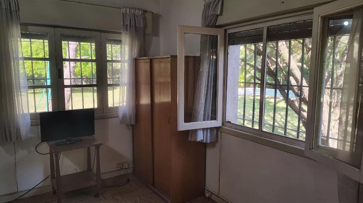 Casa en Venta - 3 Dorm. 1 Baño - Cochera - 1.140 m² - San Miguel 1