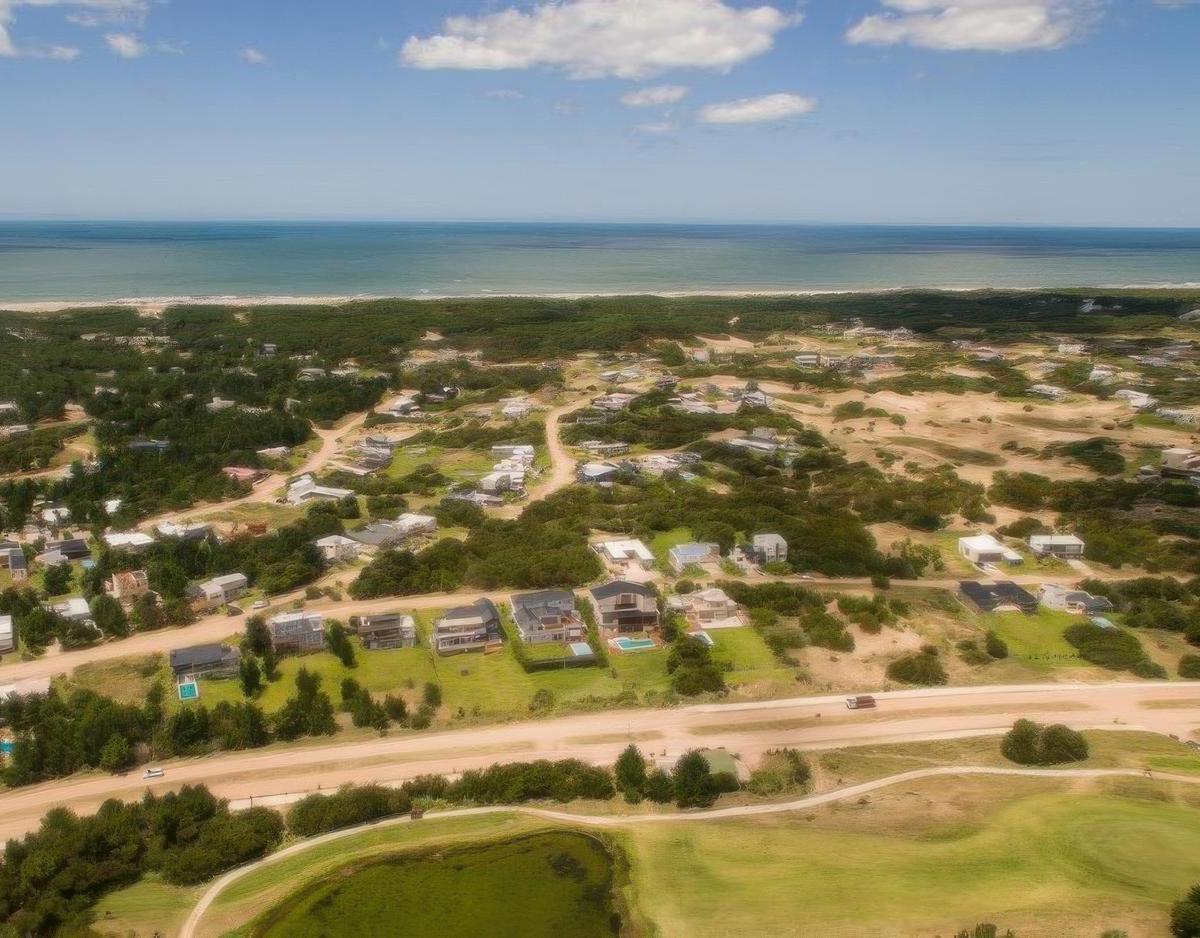 Terreno en Venta - 1100 m² - Senderos III, Costa Esmeralda 3