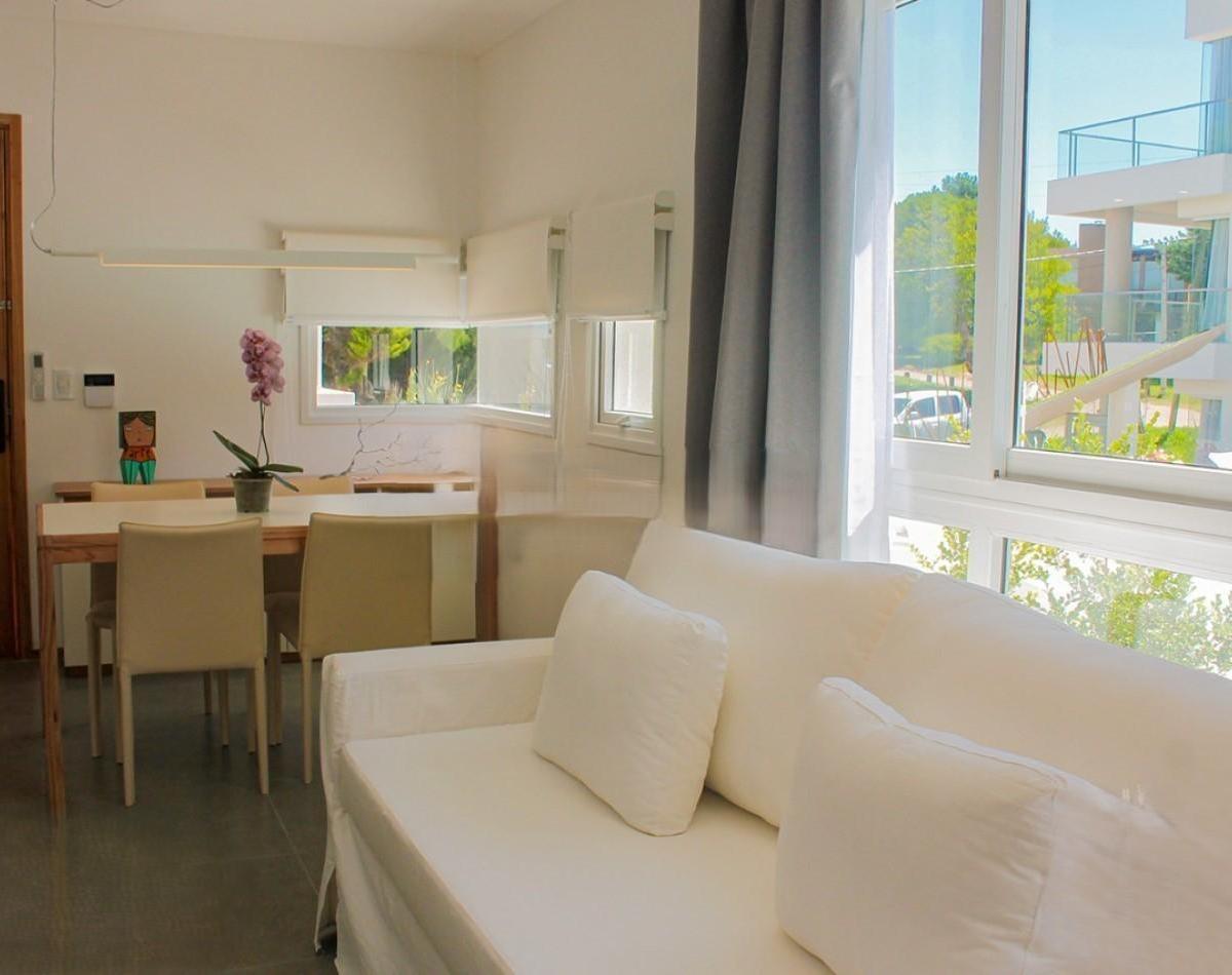 Departamento en Venta - 1 Dormitorio 1 Baño - 70,56 m² - Mar Azul 4
