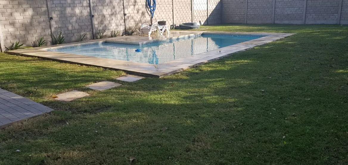 Casa Venta 4 Dorm. 3 Baños 1 Cochera 600 m 2 Totales - Coronel Brandsen 2