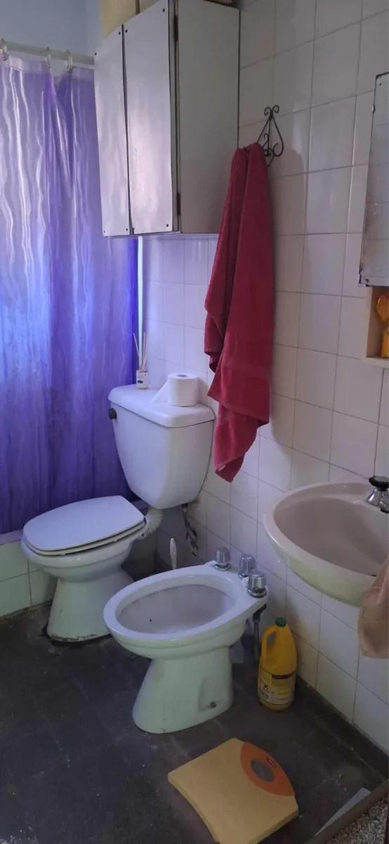 Departamento en Venta - 3 Dorm. 1 Baño - Villa Lugano 5