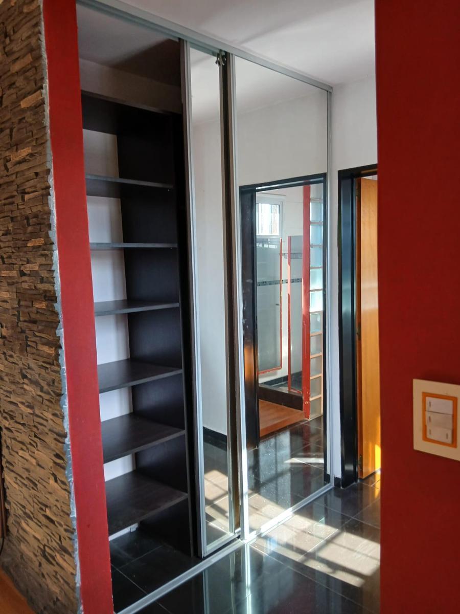 PH en Venta - 4 Dorm. 1 Baño - Villa Urquiza 5