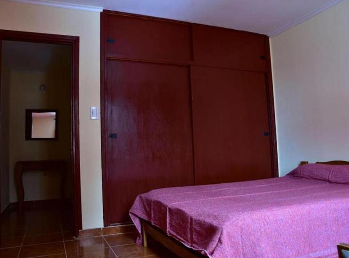 VENTA EN BLOQUE - 4 dormitorios 1 terreno 1 local comercial - San Bernardo Del Tuyu 5