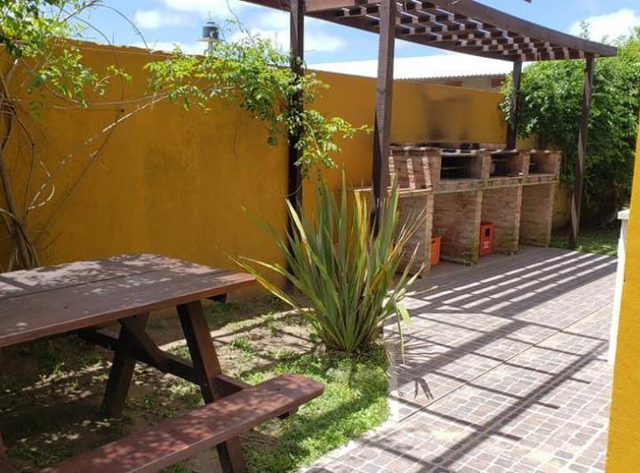Edificio Comercial venta - 7 dormitorios 6 baños - 380mts2 totales - Las Toninas 3