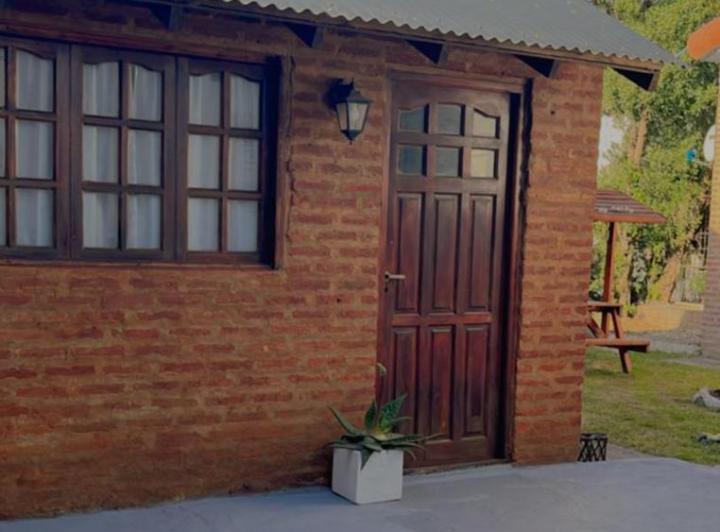 Edificio Comercial en venta - 5 Dormitorios 4 Baños 1 Cochera - 448Mts2 - Chapadmalal 3