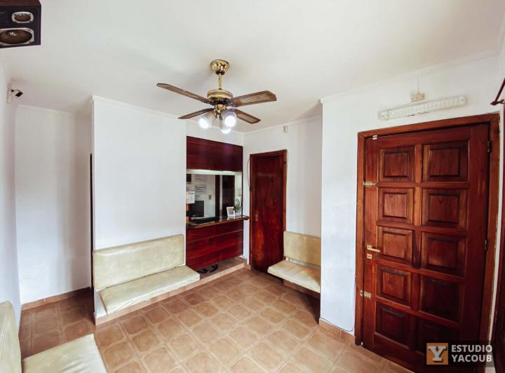 Edificio Comercial en venta - 7 Consultorios 3 Dormitorios 7 Baños - 428Mts2 - Berisso 3