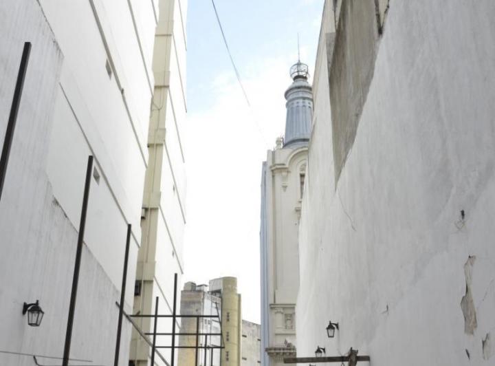 Edificio Comercial en venta - 9 Dormitorios 12 Baños Depósito - 432Mts2 - San Nicolás 2