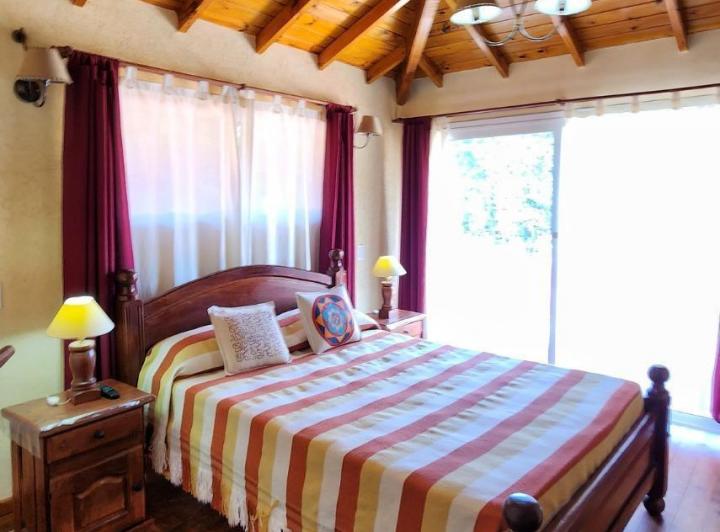 Complejo Habitacional En Venta - 2 Bloques - 6 Departamentos 8 Baños - 900mts2 totales - Mar Azul 1