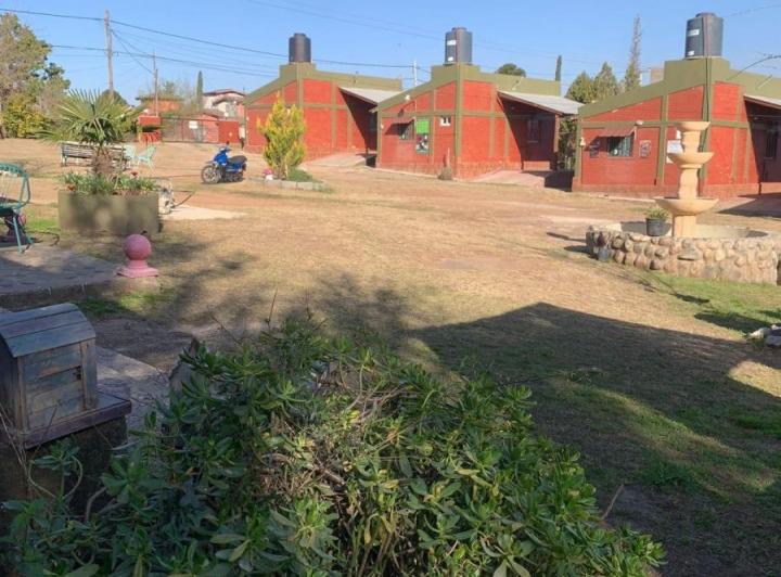 Complejo de Cabañas - 4 Dormitorios 4 Baños - Monoambiente - Cocheras - 1.023,5Mts2 - Tanti, Córdoba 2