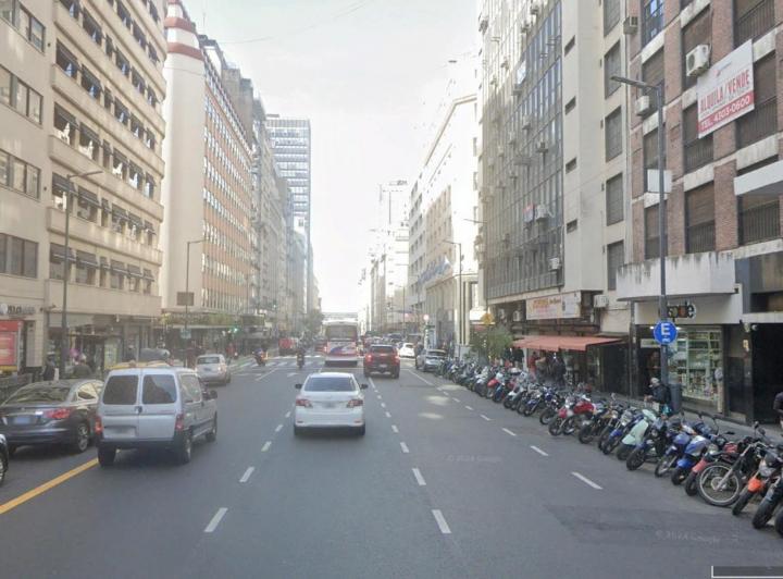 Oficina en venta - 4 Despachos 2 Baños - 155Mts2 - San Nicolás 5