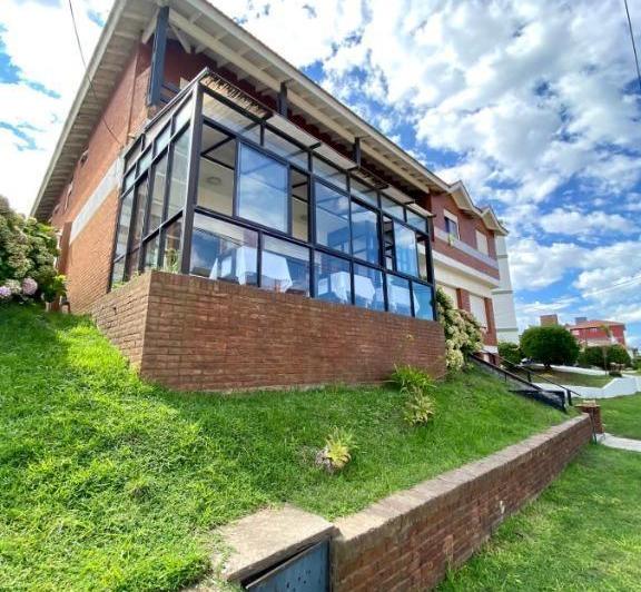 Hotel en venta - 30 Habitaciones - 750mts2 - Villa Gesell 1