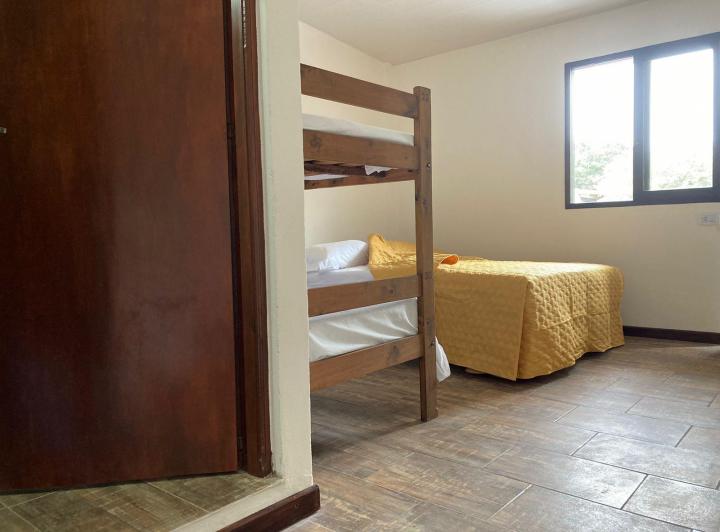 Hotel en venta - 9 Dormitorios 9 Baños - 200mts2 - San Bernardo 2