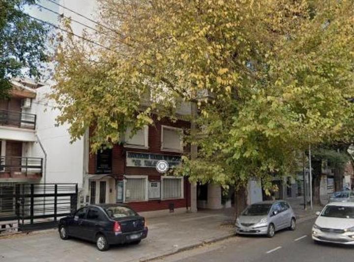Edificio Comercial en venta - 7 Oficinas 5 Baños - SUM - 360Mts2 - Agronomía 3