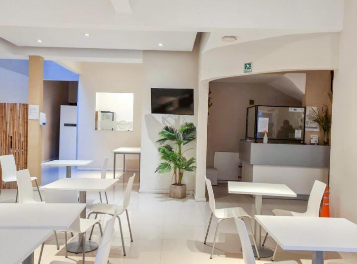 Hotel en venta - 25 Dormitorios 25 Baños - 600Mts2 - Mar del Plata 2