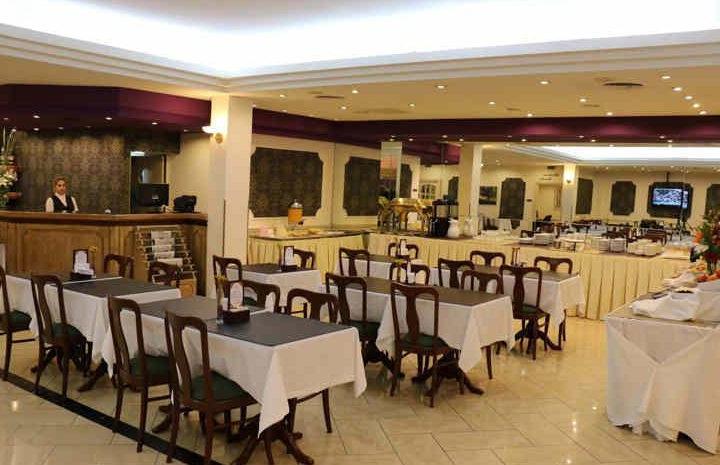 Hotel en venta - 70 Habitaciones - Cocina - Cocheras - 609Mts2 - San Nicolás 3